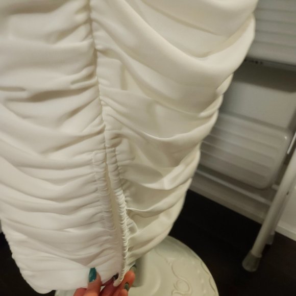 Bodycon Midi Dress - Picture 5 of 7